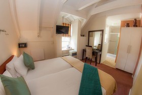 Somerset Villa