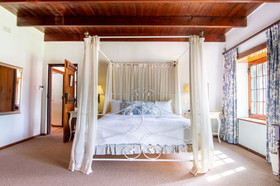 Webersburg Guesthouse