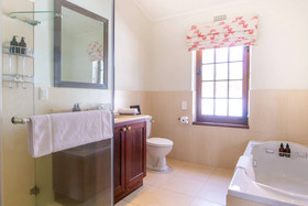 Webersburg Guesthouse