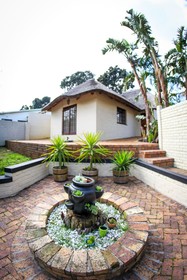 Winelands Villa Guesthouse