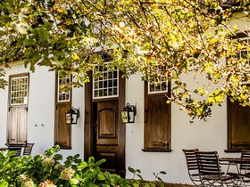 Blaauwklippen Manor By Newmark