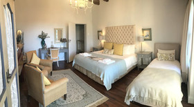 In The Vine - Country Manor