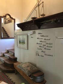 In The Vine - Country Manor