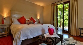 Lavenir Country Lodge & Wine Estate