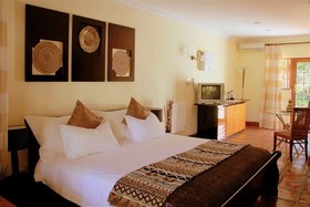 Orange-Ville Guesthouse