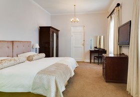 Protea Hotel Stellenbosch Dorpshuis & Spa