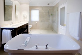 The Devon Valley Hotel