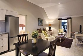 Winelands Golf Lodges