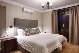 Winelands Golf Lodges