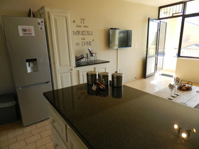 Silver Lining Beach Apartment