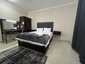 Bayside Suites