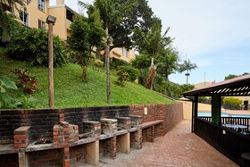 Chaka's Rock Chalets