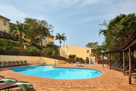 Chaka's Rock Chalets