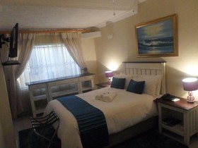 Pelloyd Bed & Breakfast