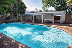 18 Burlington B&B