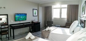 Gooderson Tropicana Hotel
