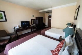 Gooderson Tropicana Hotel