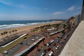 Gooderson Tropicana Hotel
