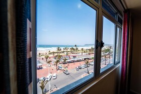 Gooderson Tropicana Hotel