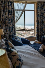 Gooderson Tropicana Hotel