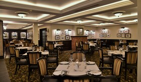ANEW Hotel Hilton