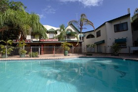 Lake View Cabanas