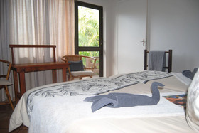 Lalapanzi Guest House