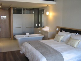 aha Gateway Hotel