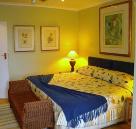 Blue Waves Lodge