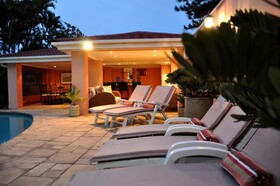Blue Waves Lodge