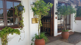 Honey Pot Bed & Breakfast Guest House