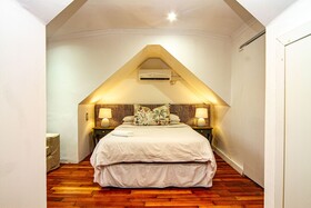 Shelbourne Lodge