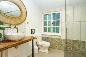 Shelbourne Lodge
