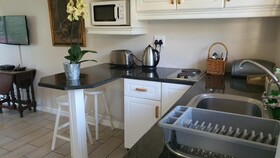 The Lazy Lizard Guesthouse