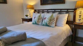 The Lazy Lizard Guesthouse
