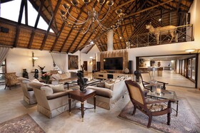 Kingfisher Villa