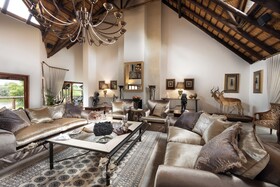 Kingfisher Villa