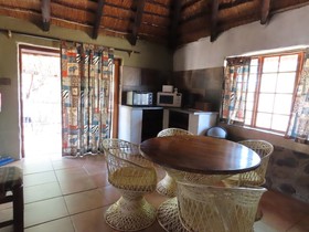 Nokeng Eco Lodge