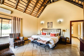 Waterberg Luxury Lodge At Zebula