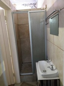 Utopia Guesthouse