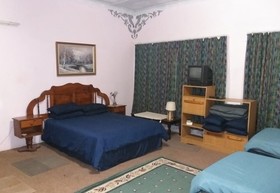 Utopia Guesthouse