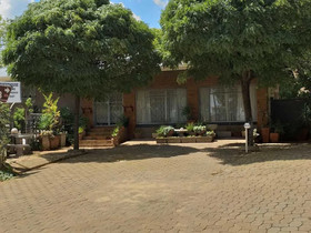 Utopia Guesthouse
