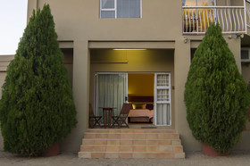 Bayswater Lodge