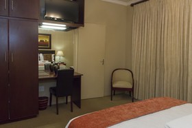 Bayswater Lodge