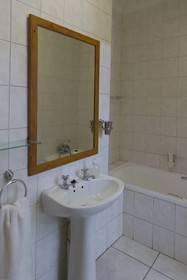 Bayswater Lodge