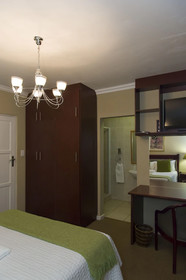 Bayswater Lodge