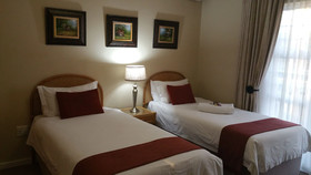 Bayswater Lodge