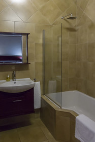 Bayswater Lodge