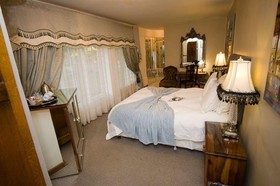 Dersley Manor