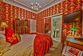 Dersley Manor